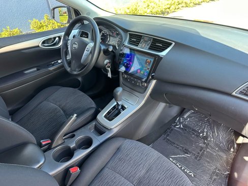 Used 2014 Nissan Sentra SV image 8