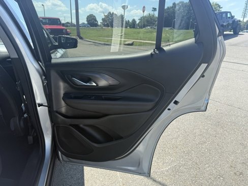 Used 2021 GMC Terrain SLT image 35