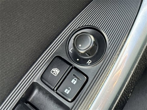 Used 2015 MAZDA CX-5 Touring image 23