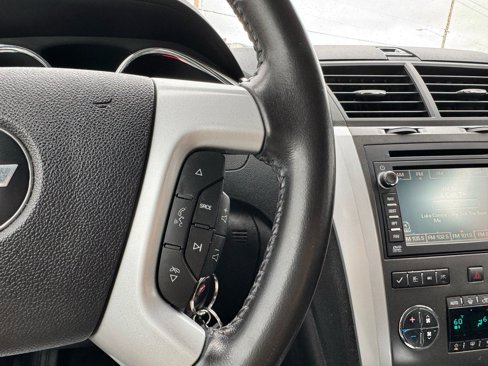 Used 2010 Chevrolet Traverse LT w/ Personal Connectivity Package image 18
