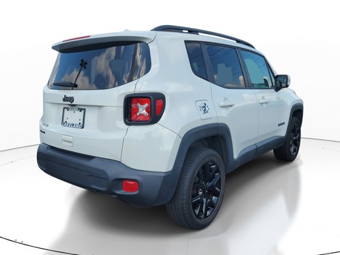 Used 2019 Jeep Renegade Altitude w/ Quick Order Package 2XM image 4