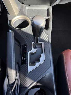 Used 2013 Toyota RAV4 Limited image 24