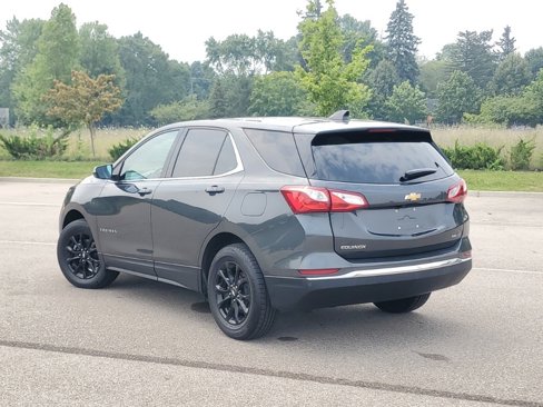 Used 2019 Chevrolet Equinox LT w/ Driver Convenience Package image 3