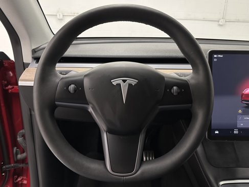 Used 2023 Tesla Model Y Long Range image 23