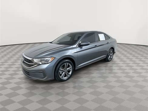 Used 2022 Volkswagen Jetta SE image 4
