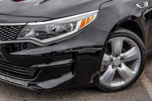 Used 2017 Kia Optima EX image 9