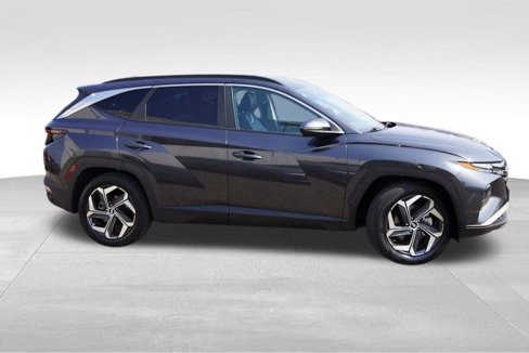 Used 2022 Hyundai Tucson SEL w/ Convenience + Premium Package image 4