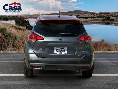 Used 2020 Nissan Kicks SR w/ SR Premium Package image 3