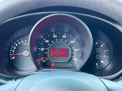Certified 2017 Kia Soul image 10