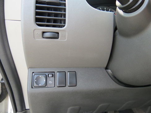 Used 2011 Nissan Xterra S image 15