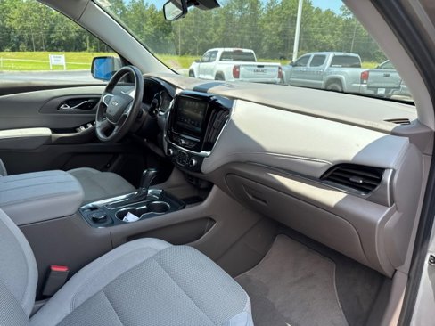 Used 2019 Chevrolet Traverse LT image 10
