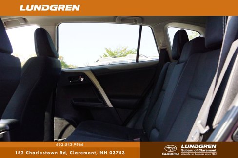 Used 2016 Toyota RAV4 XLE image 16