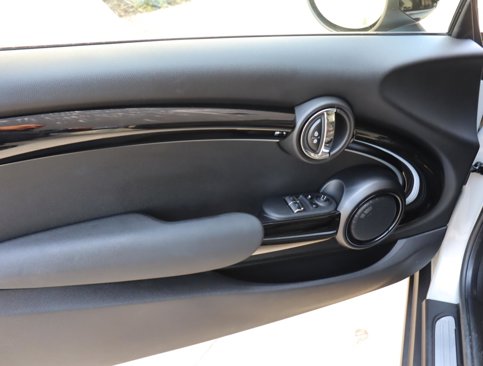 Used 2023 MINI Cooper S w/ Premium Package image 10