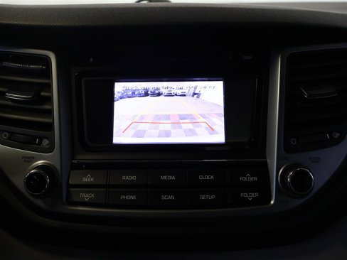 Used 2018 Hyundai Tucson SE image 14