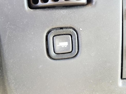 Used 2017 GMC Savana 2500 image 23