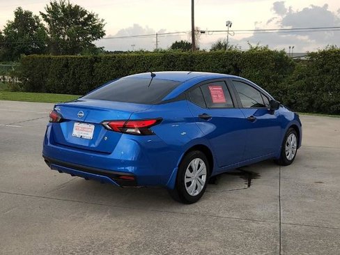 Certified 2024 Nissan Versa S w/ Trunk Package image 5