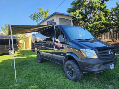 Used 2015 Mercedes-Benz Sprinter 2500 image 25