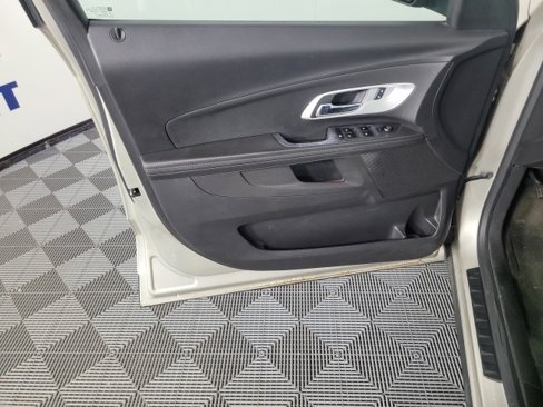 Used 2013 Chevrolet Equinox LS image 8