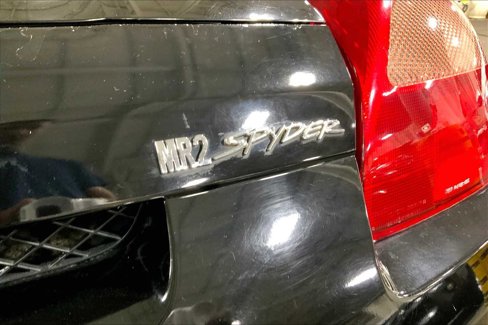Used 2000 Toyota MR2 image 7