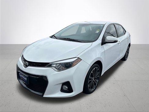 Used 2016 Toyota Corolla S image 2