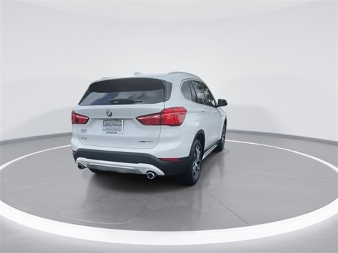Used 2021 BMW X1 sDrive28i image 2