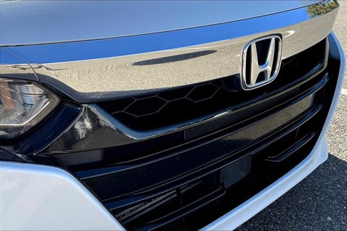 Used 2018 Honda Accord EX image 29