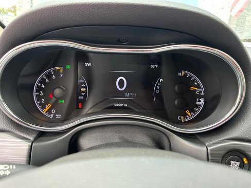 Used 2020 Jeep Grand Cherokee Limited image 17