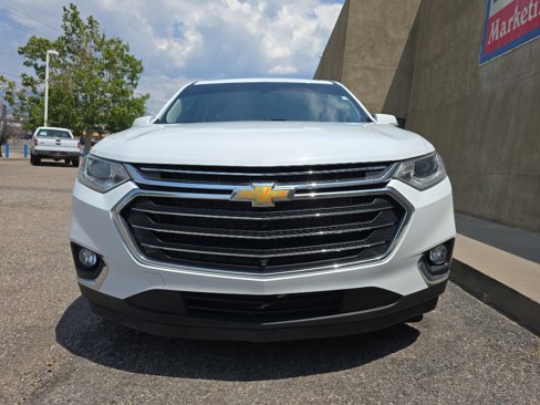 Used 2021 Chevrolet Traverse LT w/ LT Premium Package image 8