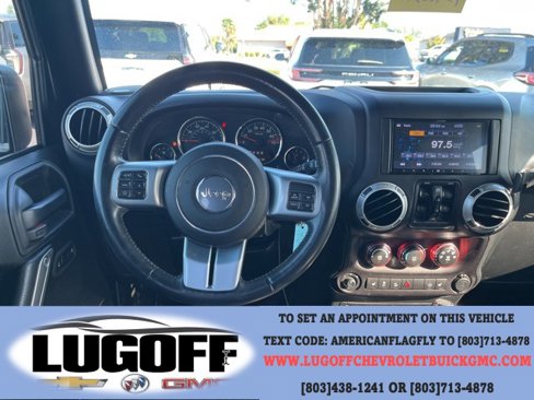 Used 2017 Jeep Wrangler Unlimited Rubicon image 18