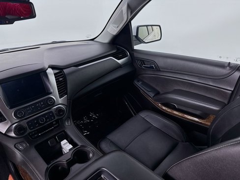 Used 2019 Chevrolet Tahoe LT image 25