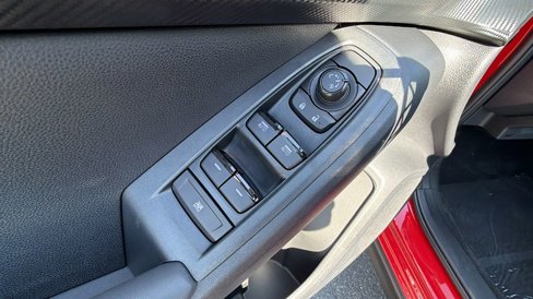 New 2025 Subaru Crosstrek 2.0i image 19