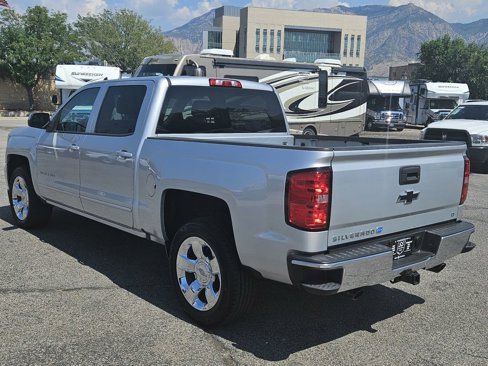 Used 2017 Chevrolet Silverado 1500 LT w/ LT Eassist Package image 8
