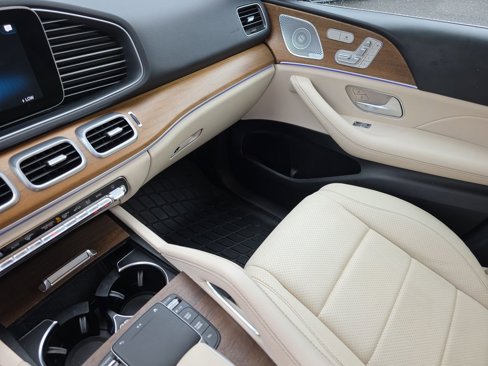 Used 2021 Mercedes-Benz GLE 450 4MATIC image 32