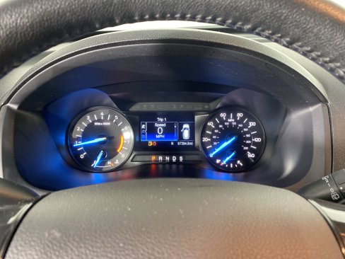 Used 2017 Ford Explorer XLT image 20