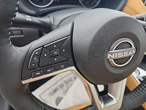 New 2025 Nissan Sentra SV w/ SV Premium Package image 8