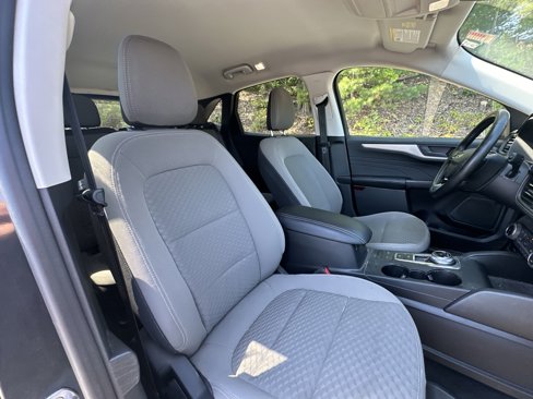 Used 2022 Ford Escape SE w/ Convenience Package image 32