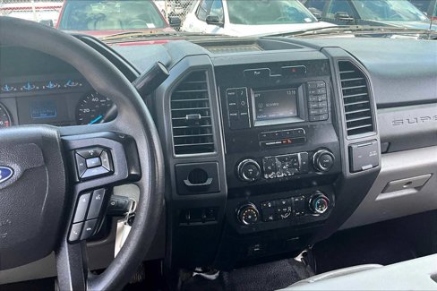 Used 2019 Ford F250 XL w/ Power Equipment Group image 6