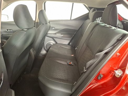 Used 2023 Nissan Kicks SV image 14