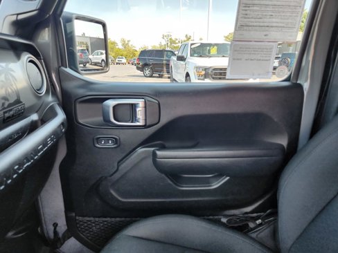 Used 2022 Jeep Wrangler Willys image 41