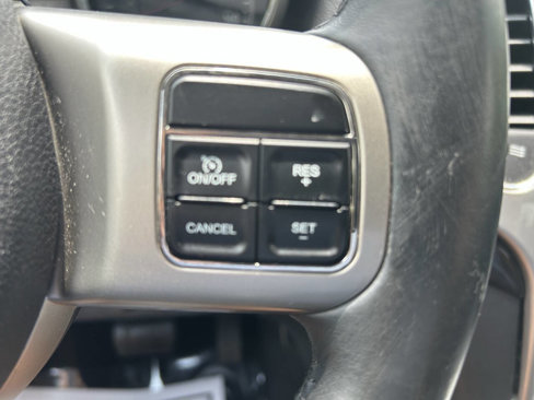 Used 2011 Jeep Grand Cherokee Laredo image 35
