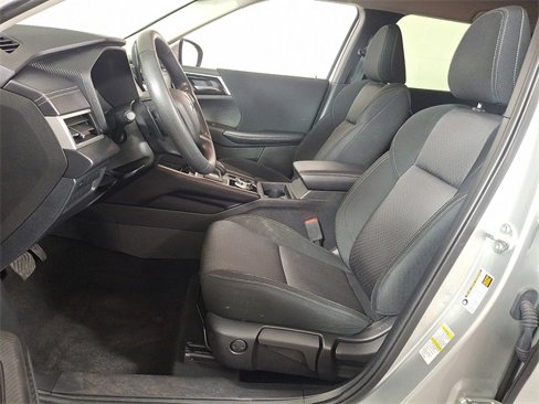Used 2024 Mitsubishi Outlander ES image 17