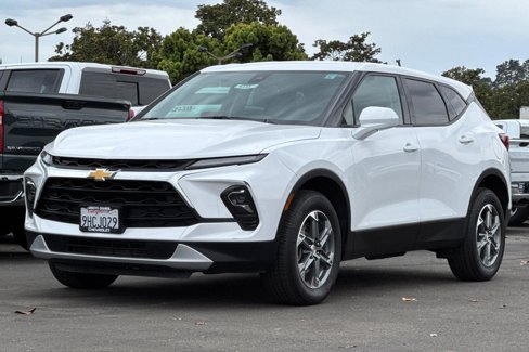 Used 2023 Chevrolet Blazer LT image 9