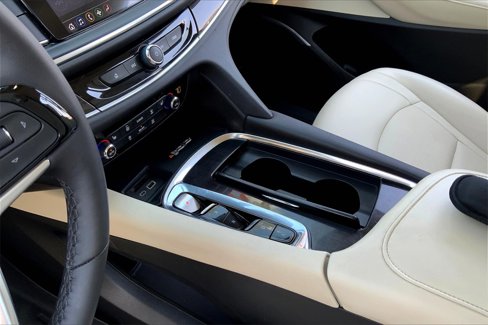 Used 2022 Buick Enclave Essence image 18