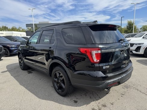 Used 2018 Ford Explorer FWD image 4