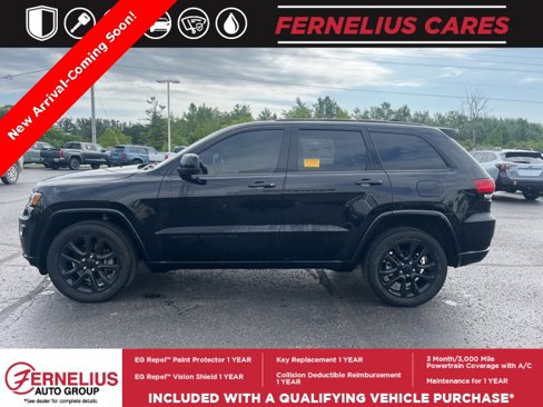 Used 2021 Jeep Grand Cherokee Laredo X image 4