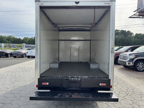 Used 2021 Chevrolet Express 3500 w/ Power Convenience Package image 8