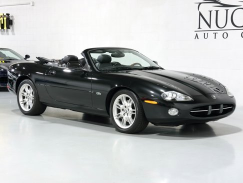 Used 2001 Jaguar XK8 Convertible image 20