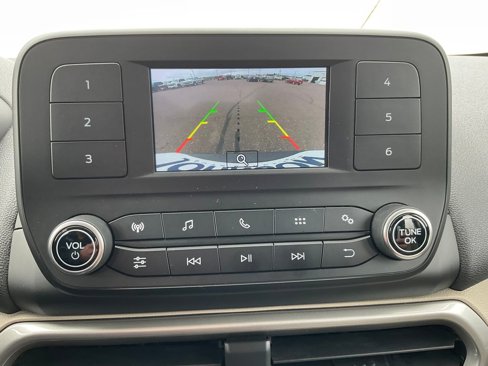 Used 2021 Ford EcoSport S image 12