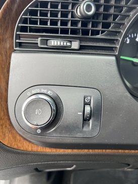 Used 2011 Saab 9-5 Turbo4 Premium image 32