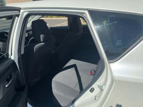 Used 2017 Toyota Corolla iM image 11